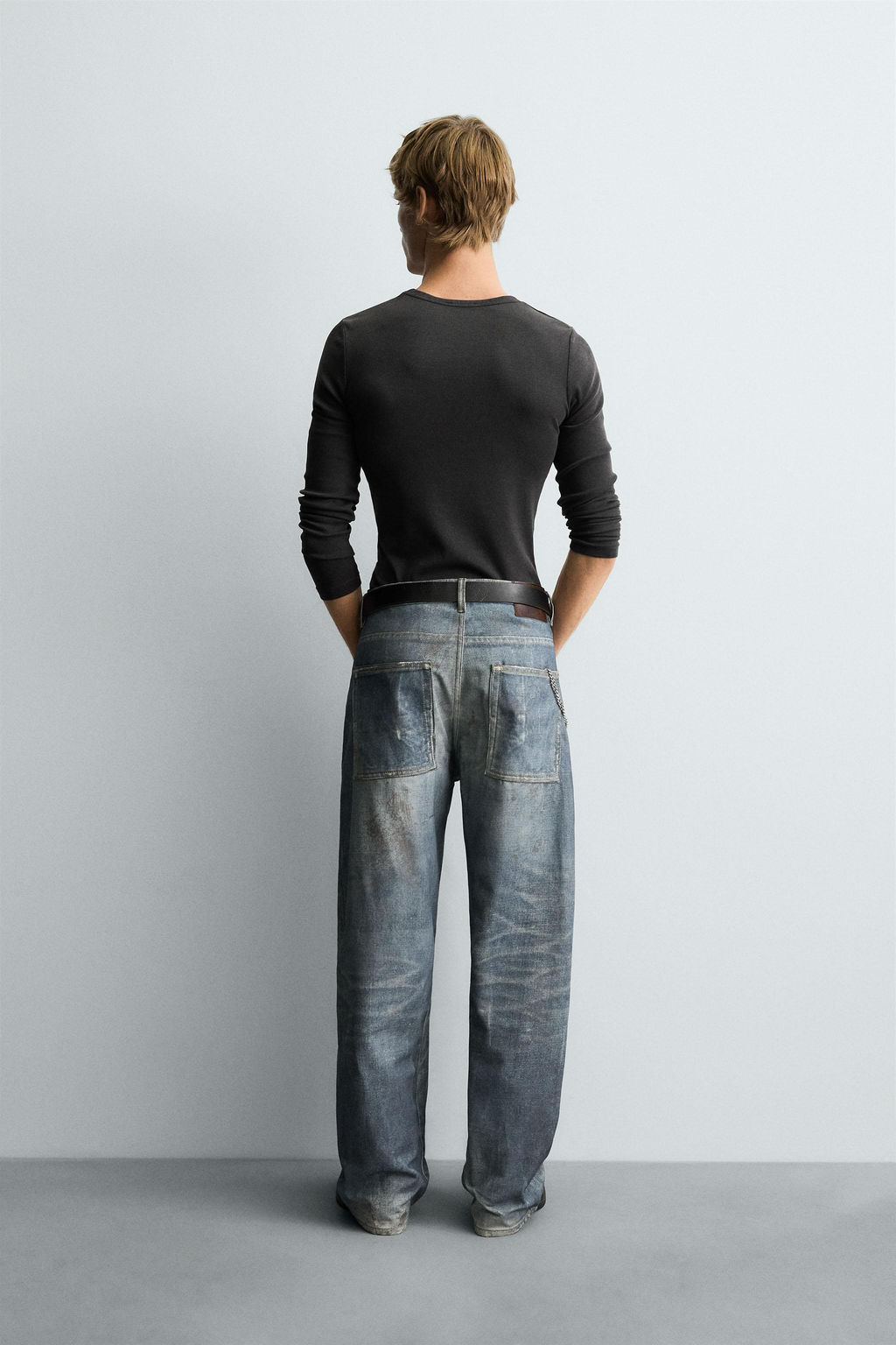 PRINTED BAGGY FIT JEANS