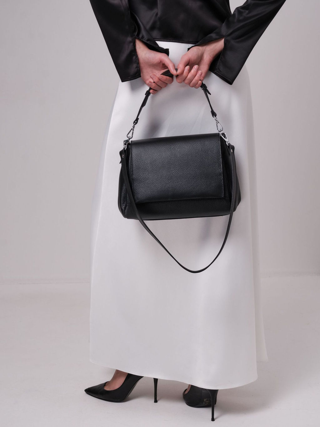 Сумка кожаная сэтчел Deboro 30923 черная