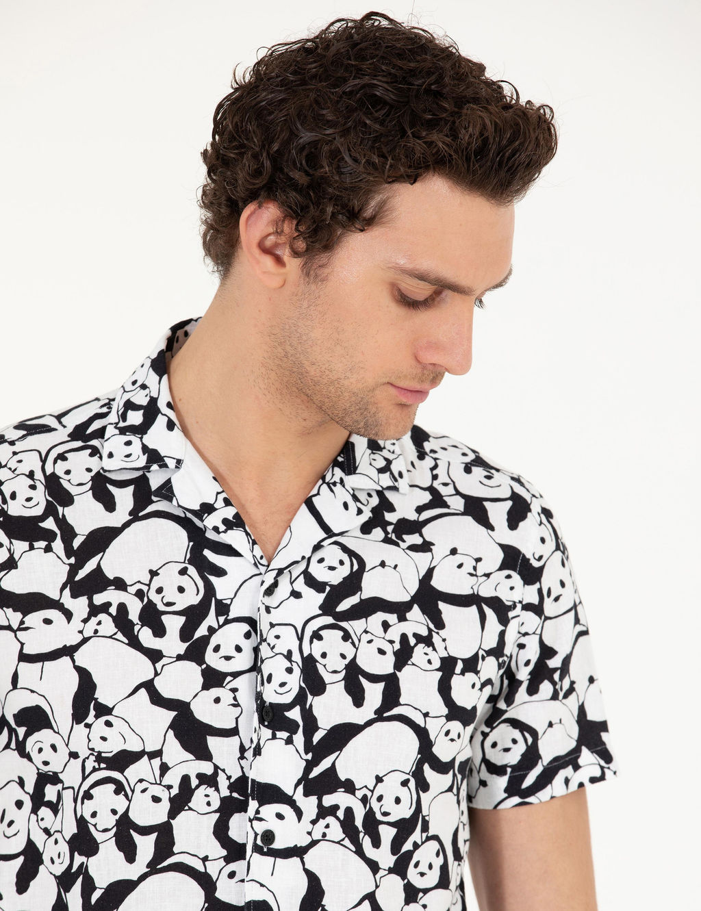 Черная рубашка узкого кроя из смесового льна с коротким рукавом - Cacharel фото 2