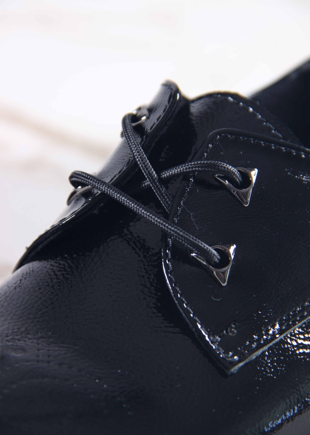 Туфли полуботинки 105.2693.bl. Черный наплак