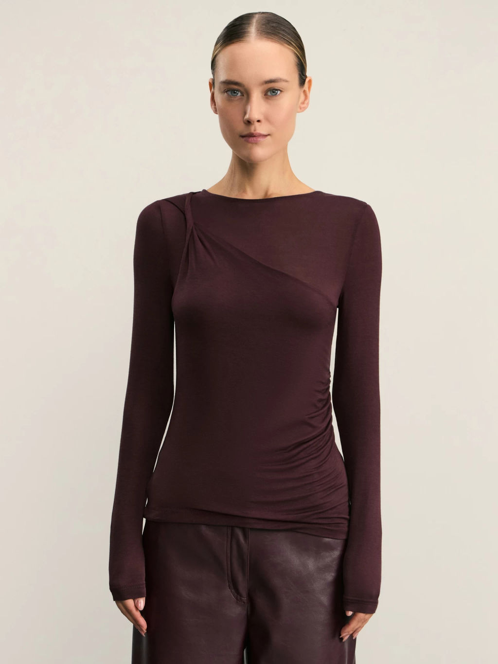 Лонгслив с декоративным узлом / Zarina  фото 3