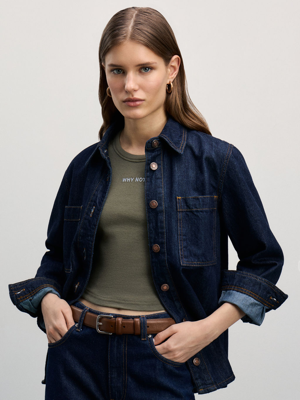 Укороченный топ с вышивкой / Zarina фото 2