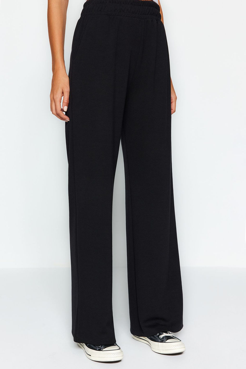 Siyah Premium Yumusak Kumasl? Cepli Wideleg/Rahat Kesim Orme Esofman Alt? Pantolon TWOAW24EA00012 - Trendyolmilla фото 4