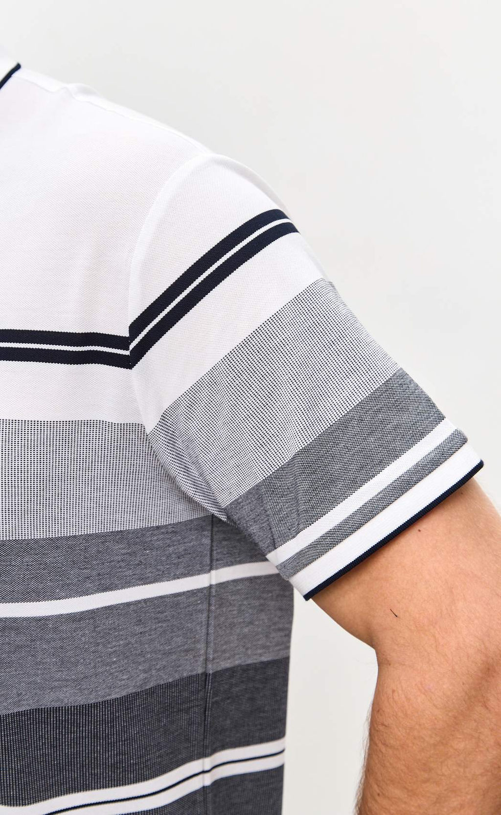 Футболка-поло F511-07-706 white - Fine joyce фото 6