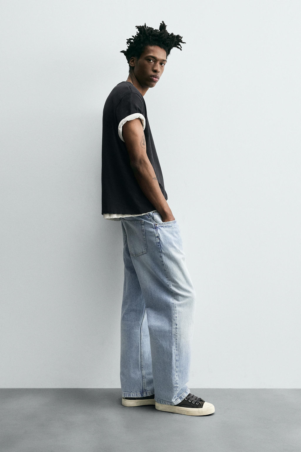 BAGGY FIT JEANS