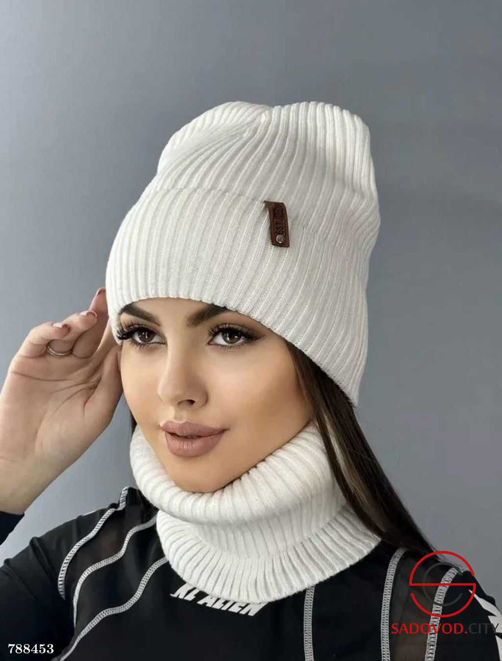 Женский комплект шапка снуд