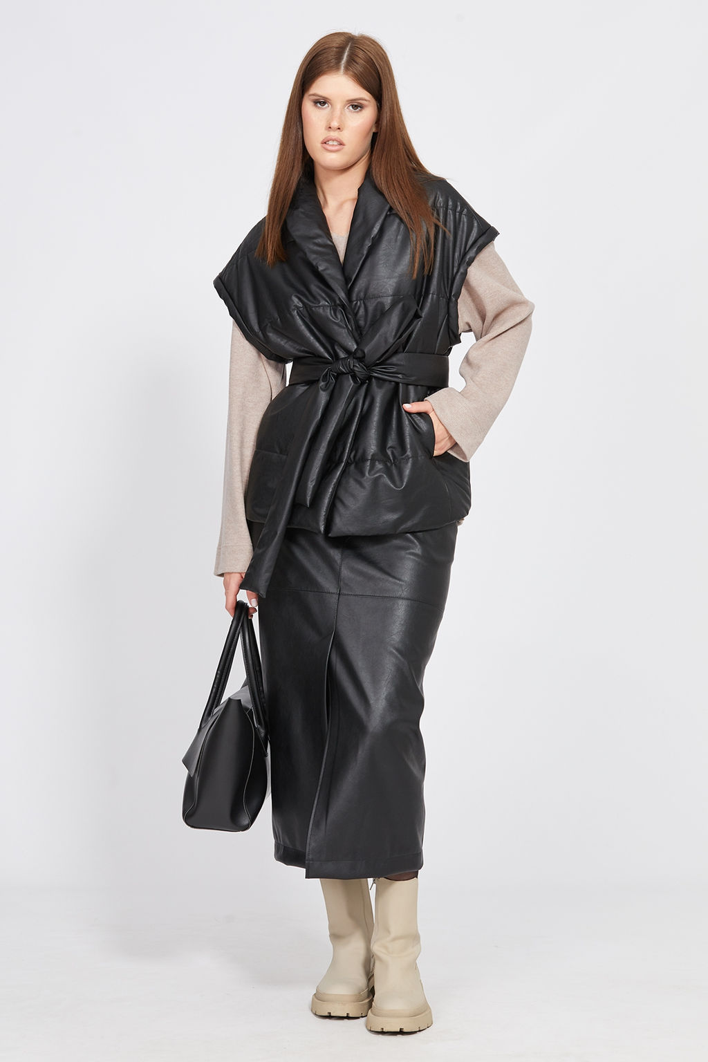 Жилет черный - Eola фото 3