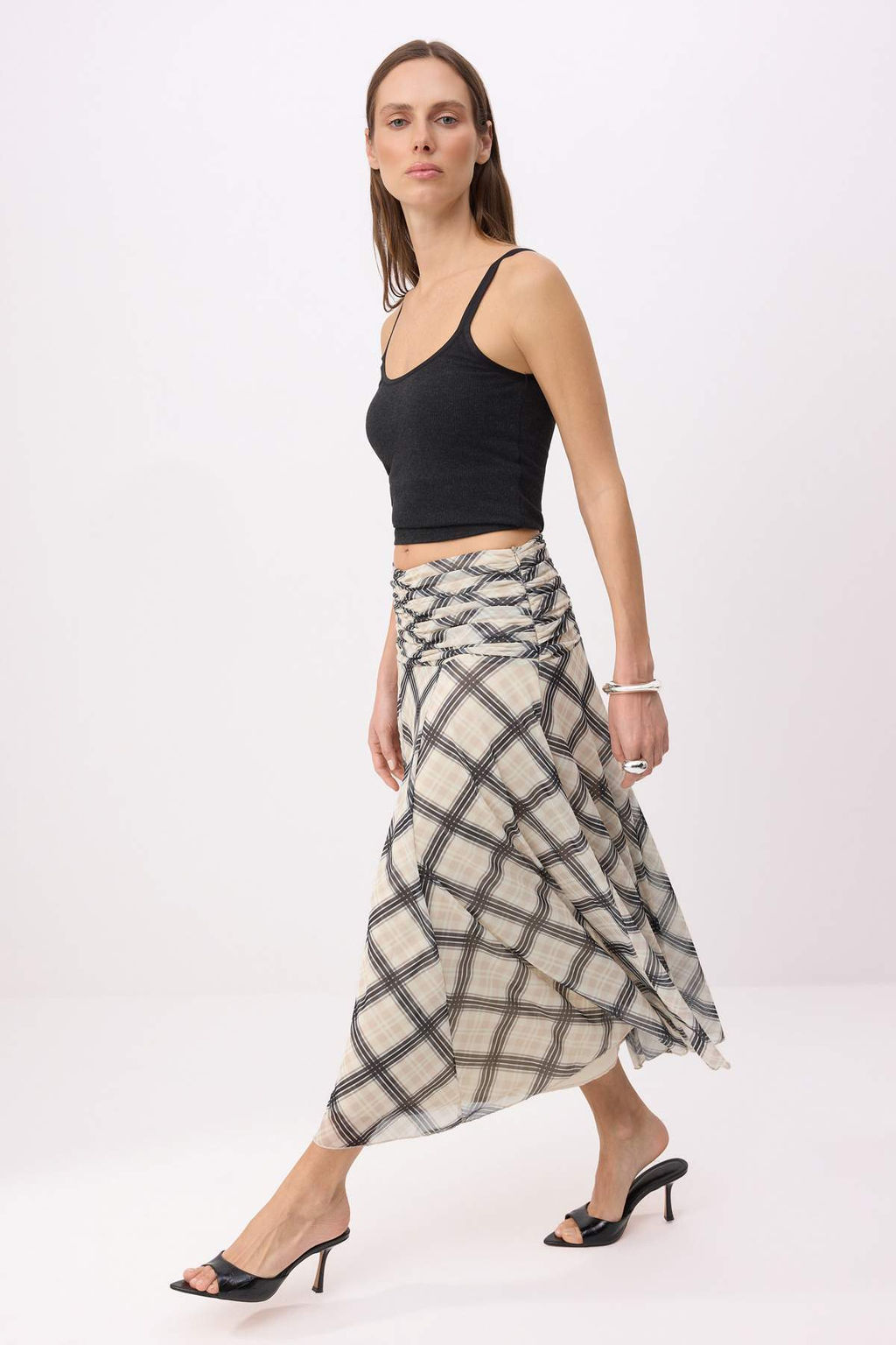 Ekru Maxi Buzgu/Drape Detayl? Boho/Boho Chic Baskl?l? Tul Esnek Orme Etek TWOAW26ET00122