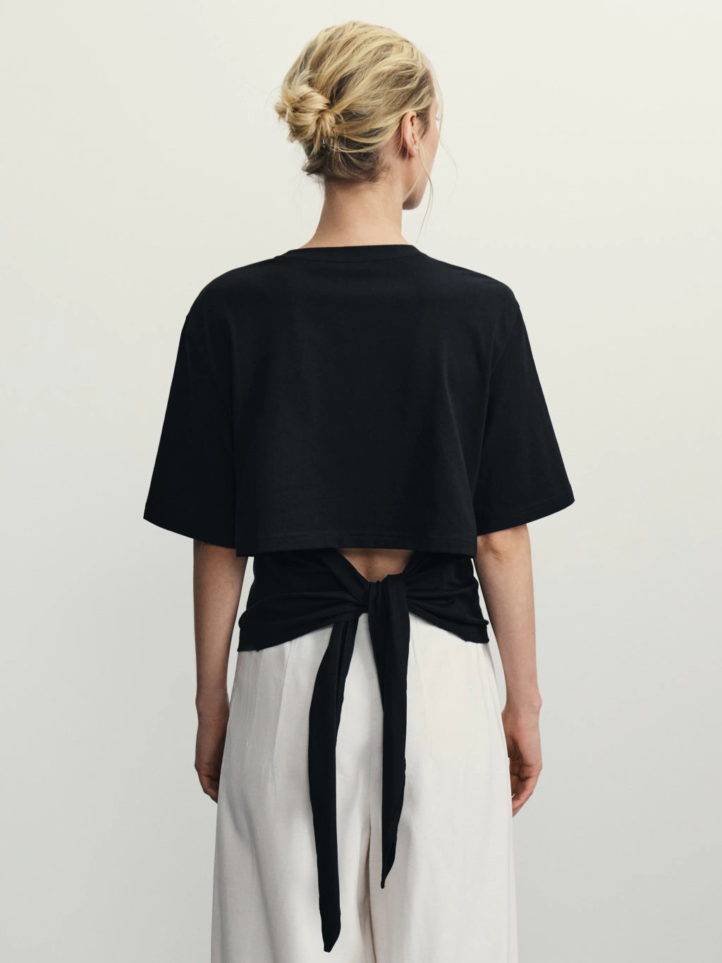 Футболка с завязкой на спине / Zarina  фото 6