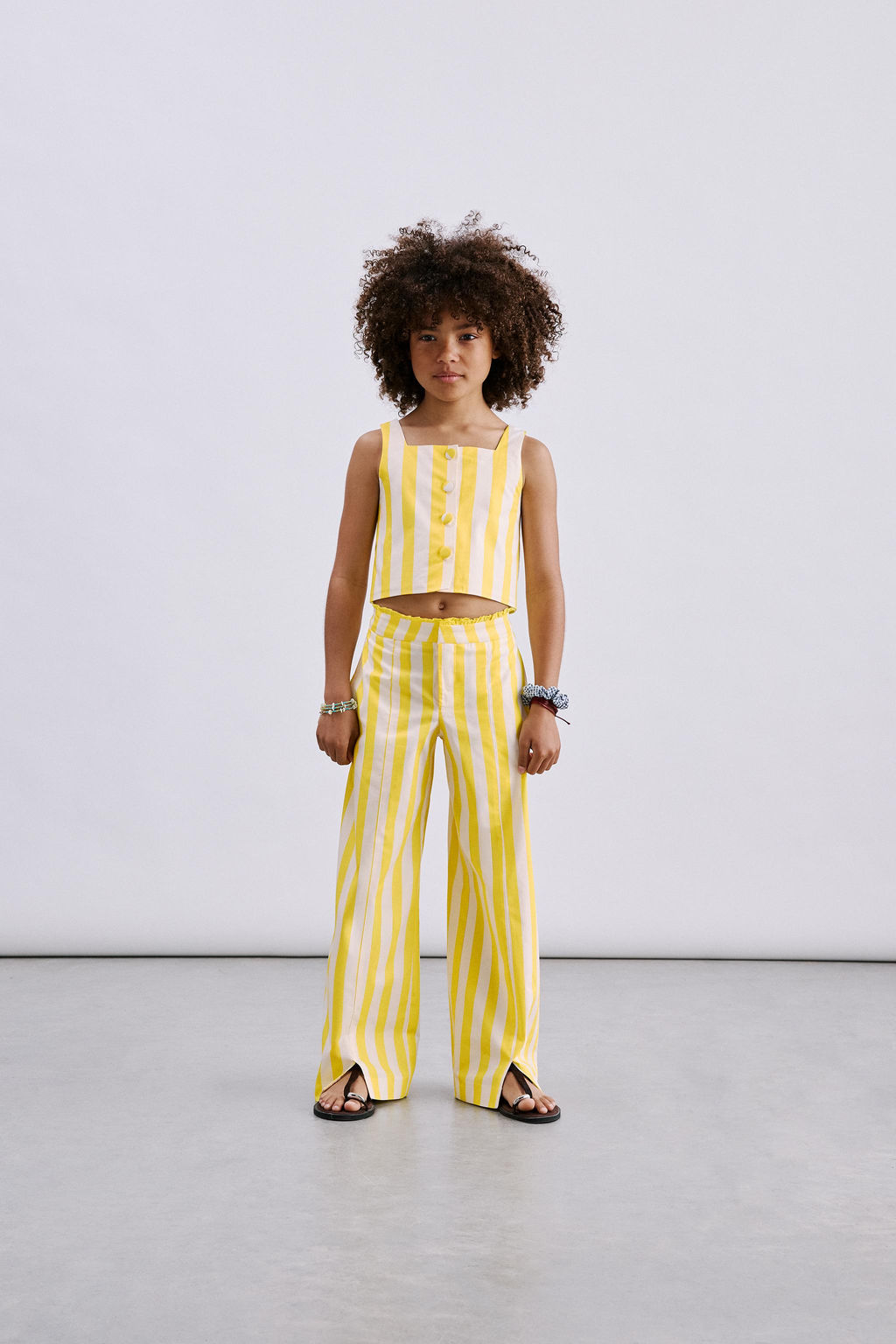 TOP RAYAS BOTONES / Estampado