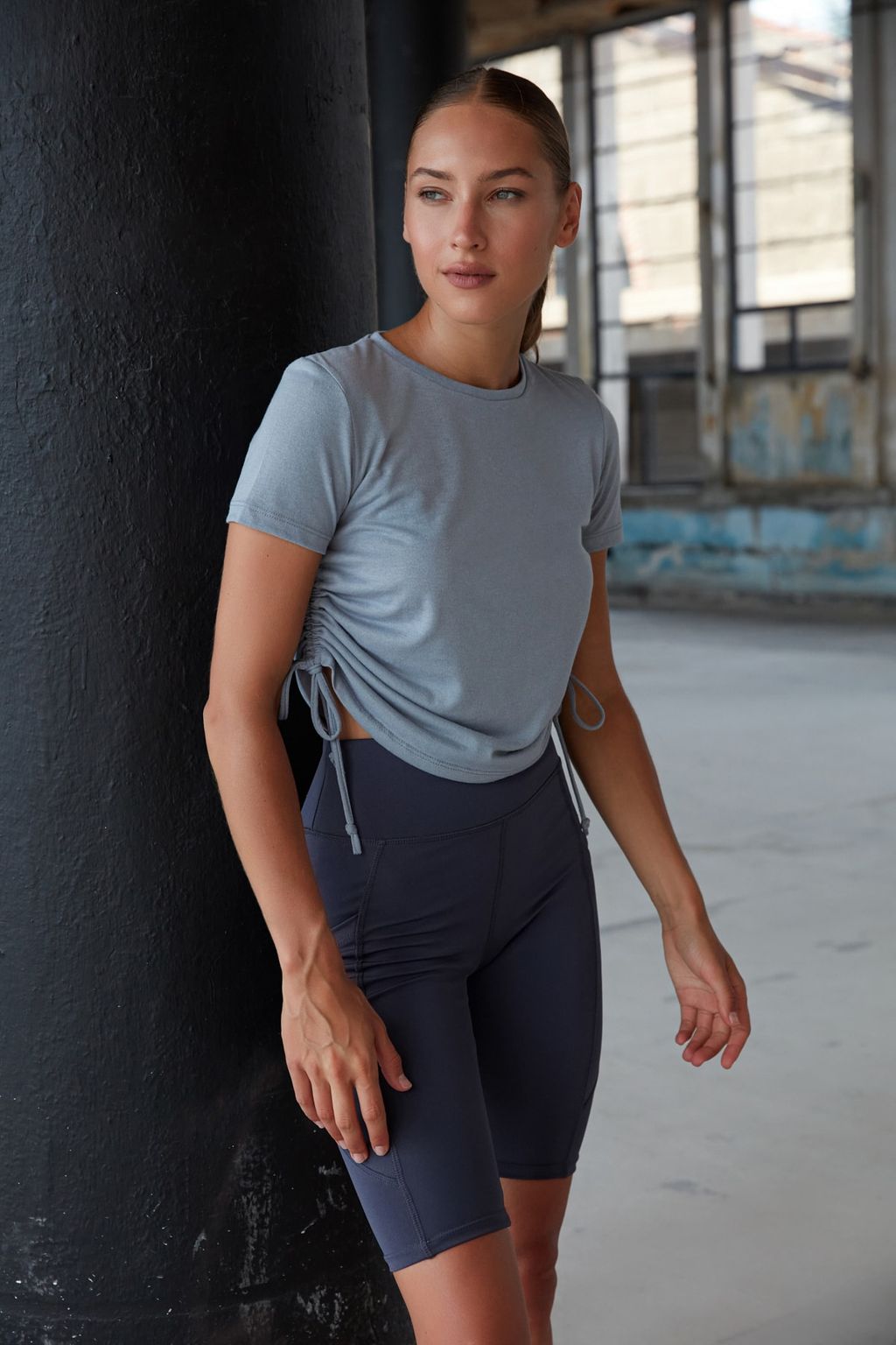 Gri %100 Pamuk Bisiklet Yaka Buzgulu Basic Orme T-Shirt TWOSS21TS0131