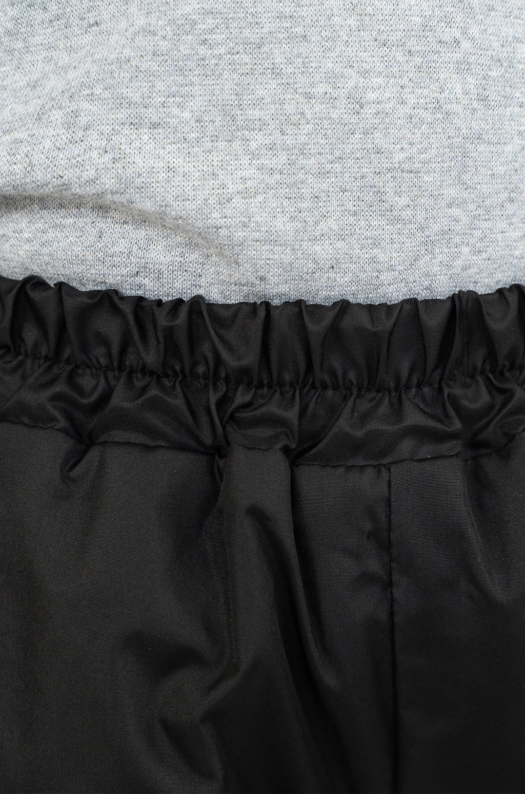 Брюки демисезонные черные