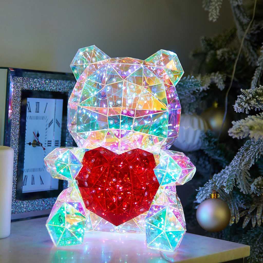 ULD-R508 USB BEAR WITH HEART Светильник декоративный Мишка с сердцем, с USB проводом. 200 светодиодов. Белый свет. Цвет корпуса радужный. TM Uniel - Volpe фото 2