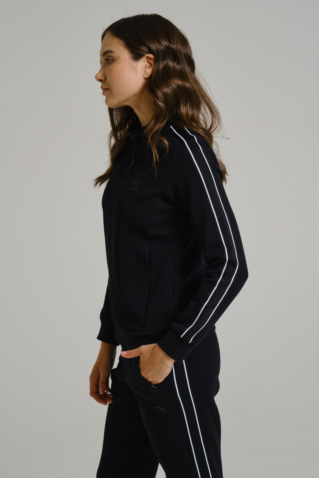 Олимпийка Черный TRN ESSENTIAL Knit Track Top