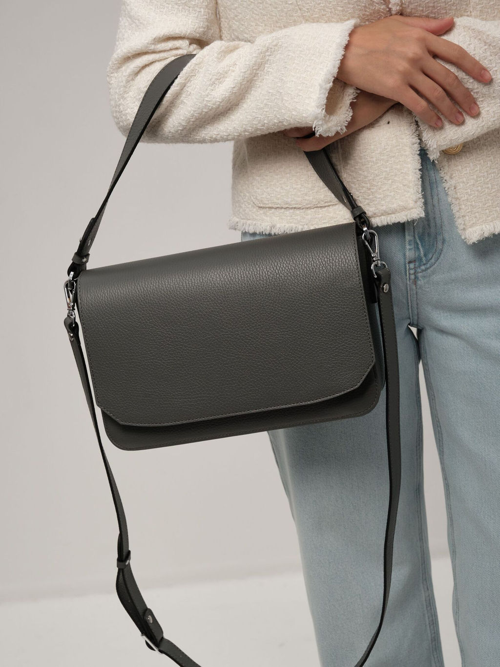 Сумка кожаная Deboro 30512 хромо