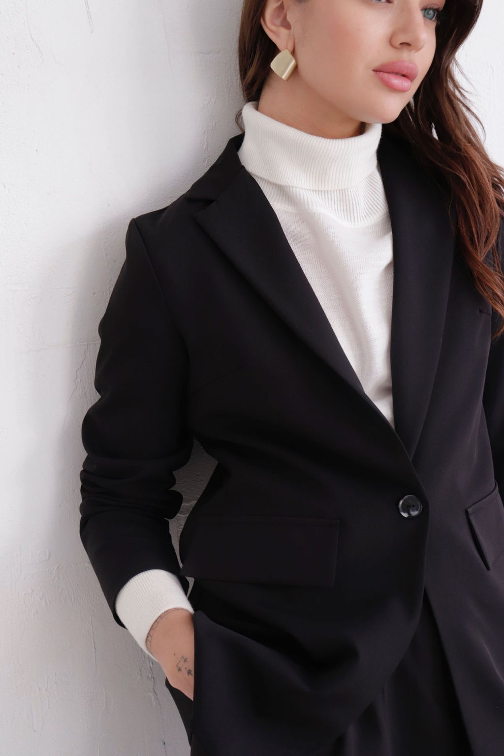 11366 Костюм брючный чёрный - Martichelli фото 12