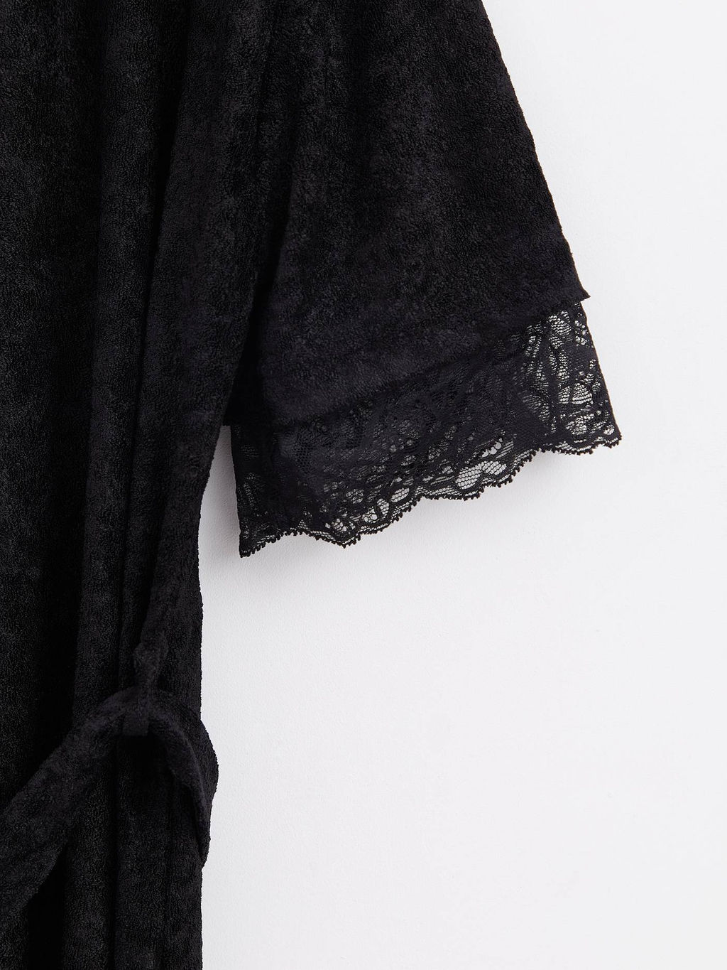 CONTE Халат с кружевом для дома INSOMNIA LHW 1437 black black