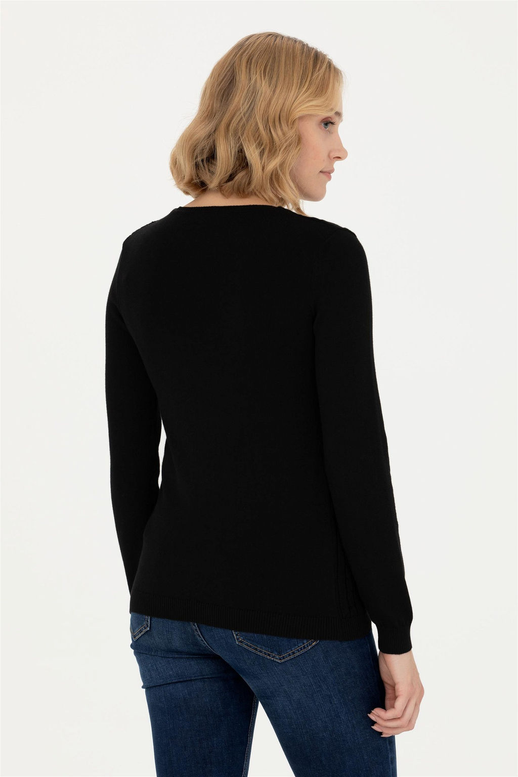 Женский черный базовый свитер с v-образным вырезом Неожиданная скидка в корзине - U.s. polo assn фото 5