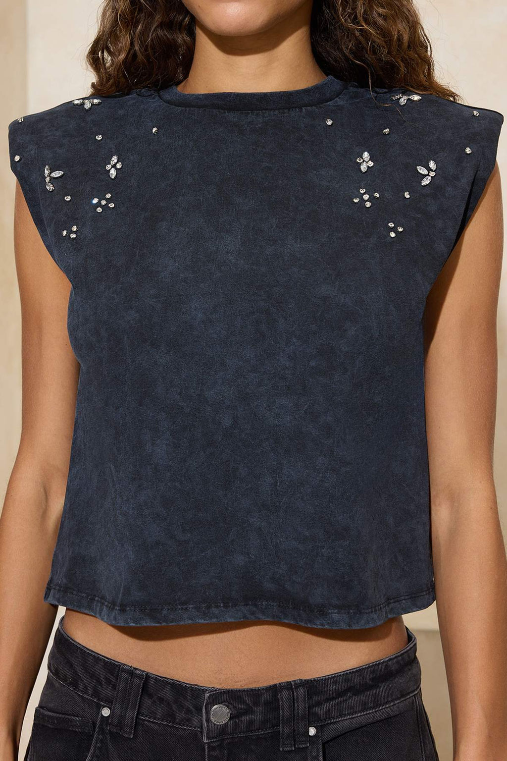 Antrasit Relaxed/Rahat Kal?p Dusuk Kol Kolsuz Vatkal? Tok %100 Pamuk Orme T-Shirt TWOSS26TS00008 - Trendyolmilla фото 3