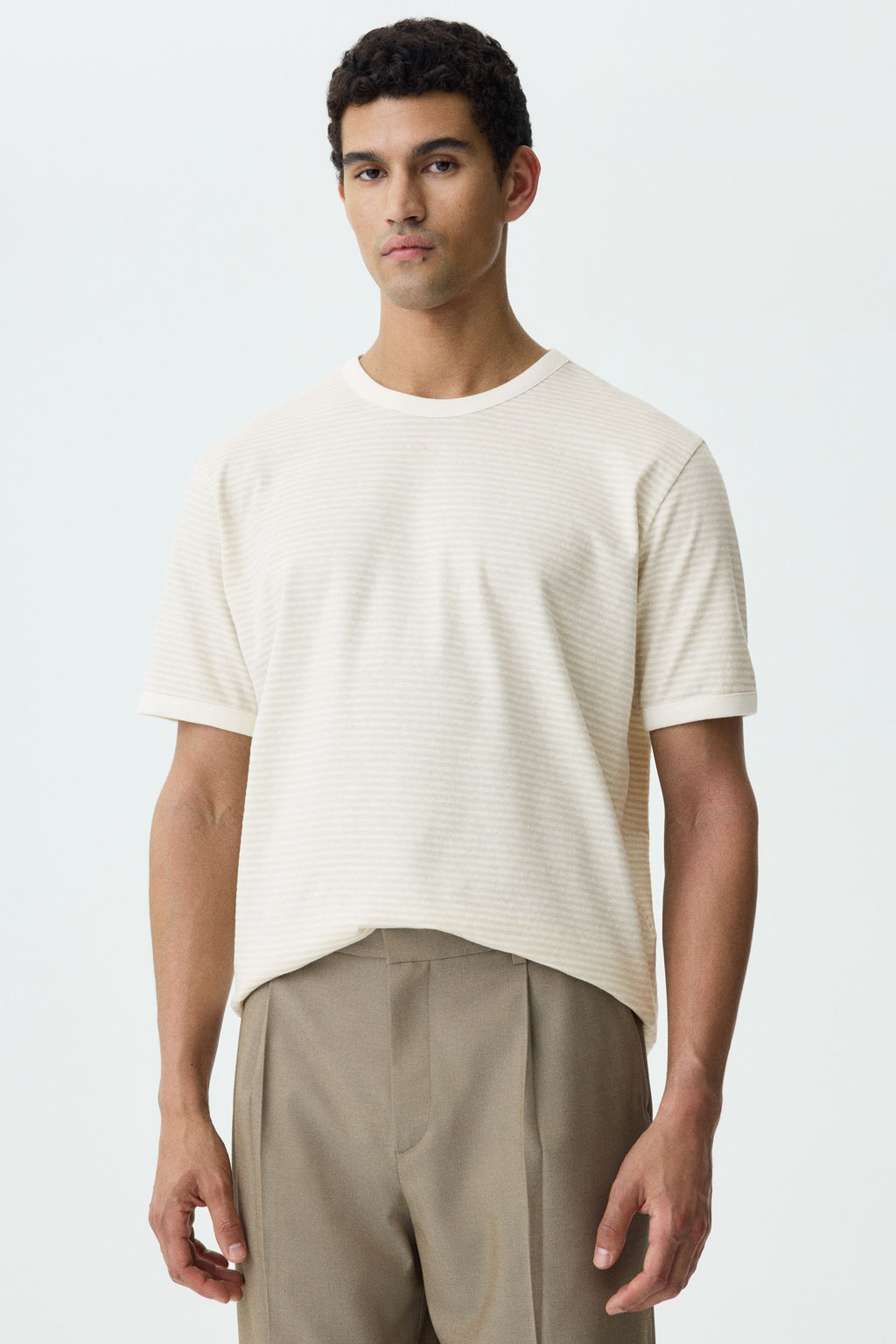 Camiseta en mezcla de lino Relaxed Fit - H&m фото 3
