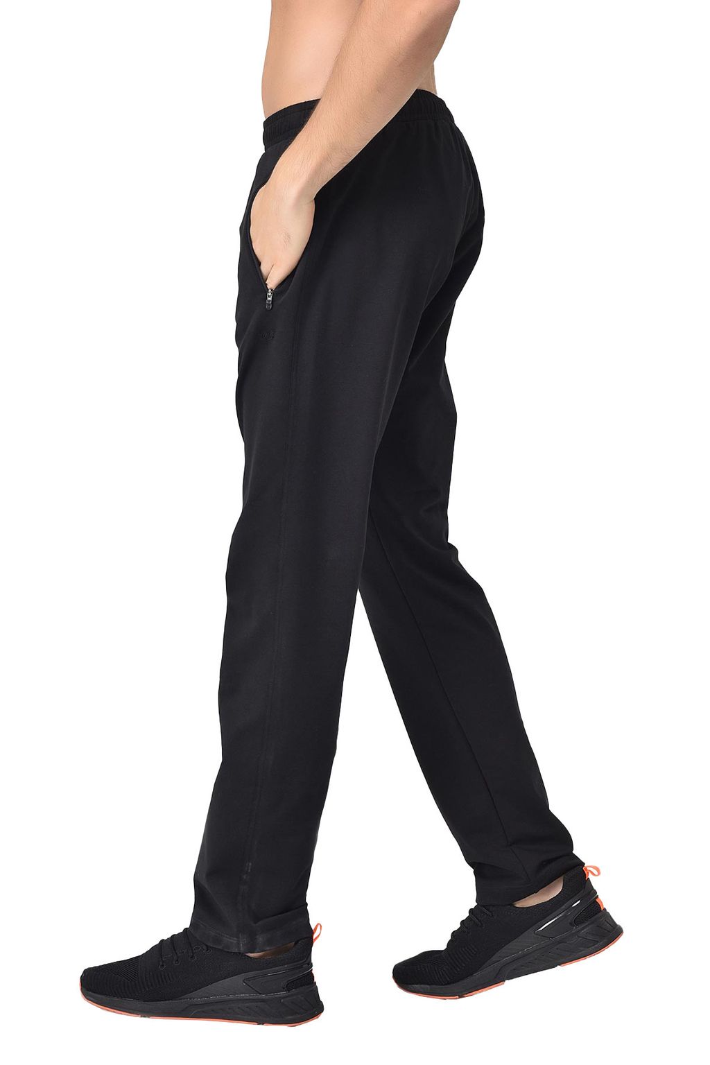 Спортивный костюм мужской