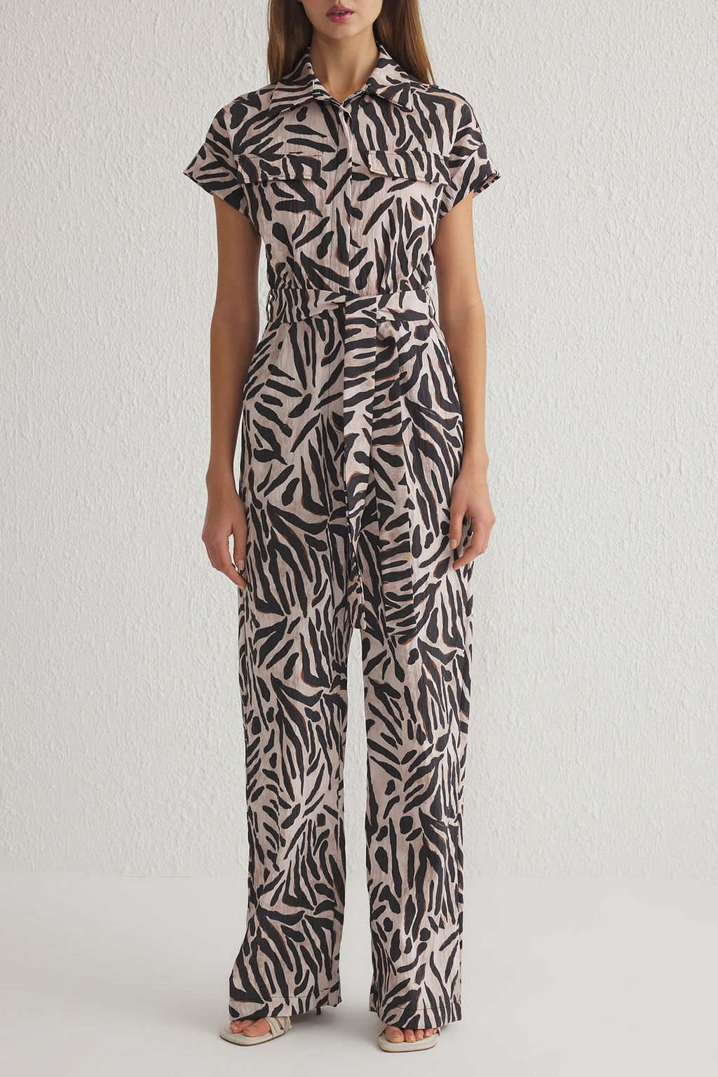 TRENDYOLMILLA Cok Renkli Kusakl? Soyut Desenli Beli Lastikli Viskon Icerikli Dokuma Tulum TWOSS25TU00007 фото 4