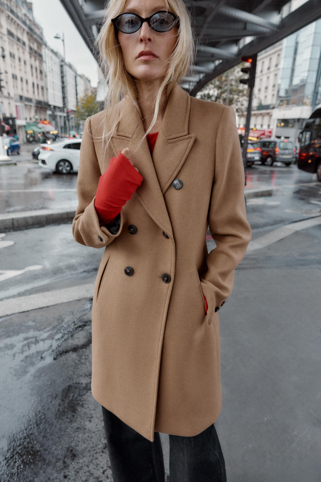 DOUBLE-BREASTED COAT WITH SHOULDER PADS - Zara фото 6