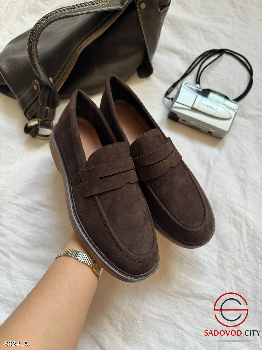 Весенние лоферы женские