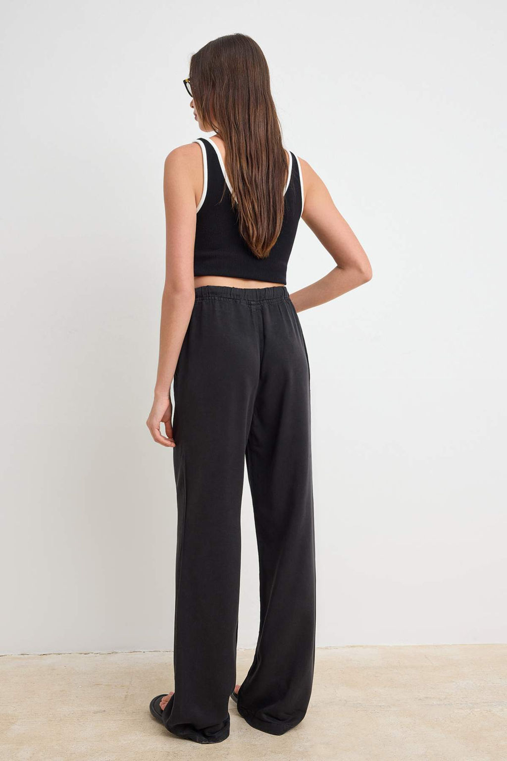 Bej More Sustainable %100 Tencel Beli Lastikli Yuksek Bel Jeans TWOSS24JE00203 - Trendyolmilla фото 42