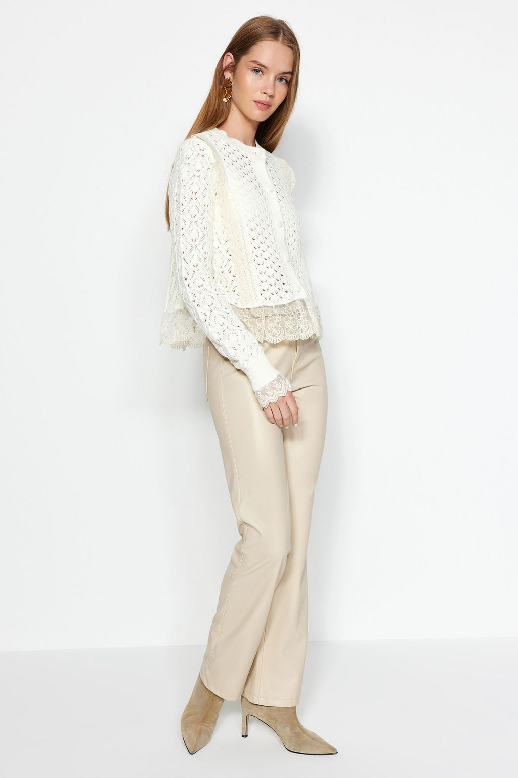 Ekru Crop Dantel Garnili Ajurlu/Delikli Triko H?rka TWOAW24KZ01059