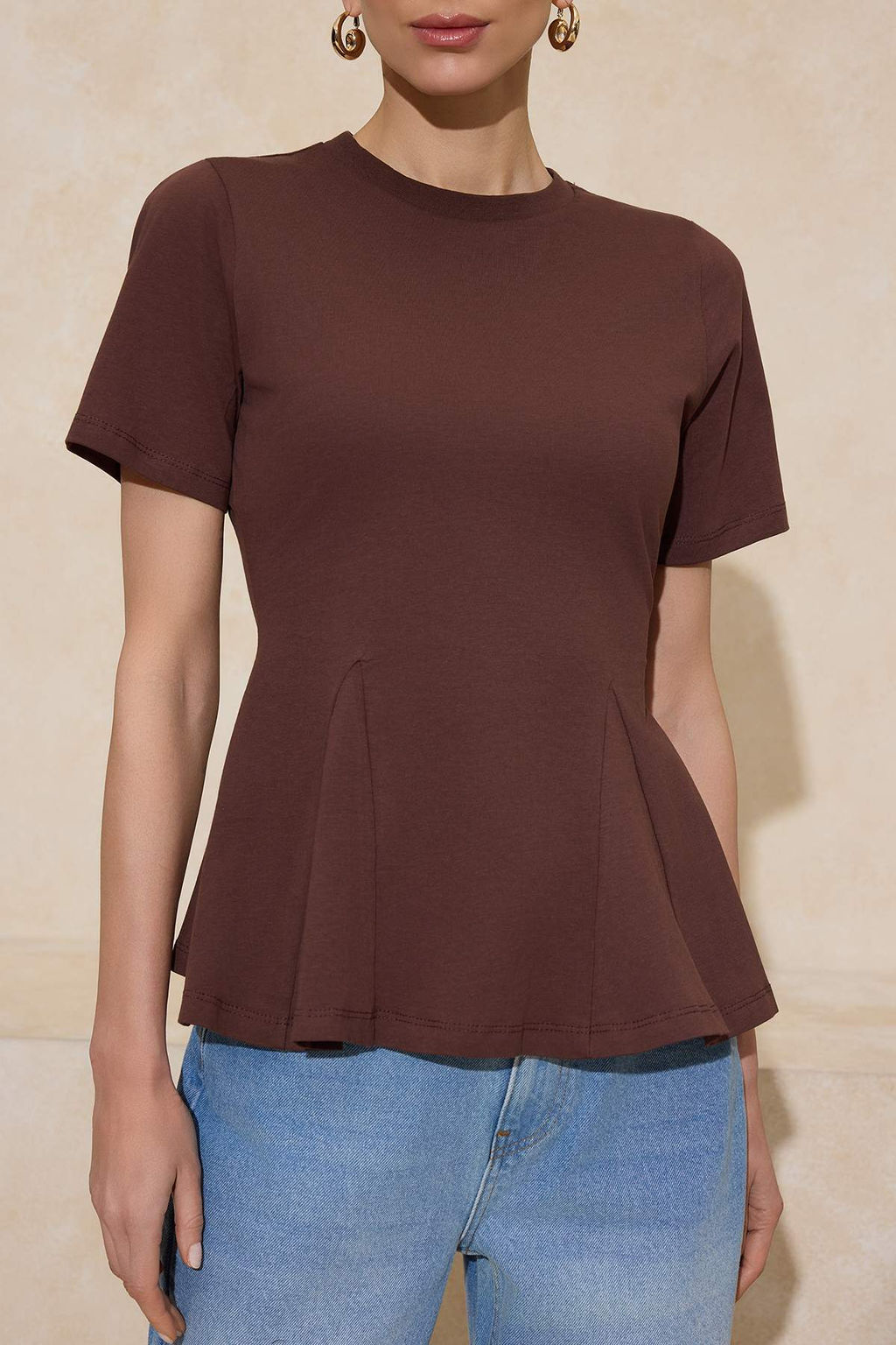 Kahverengi Duz Peplum Bisiklet Yaka Standart Kol K?sa %100 Pamuk Orme Bluz TWOSS26BZ00028