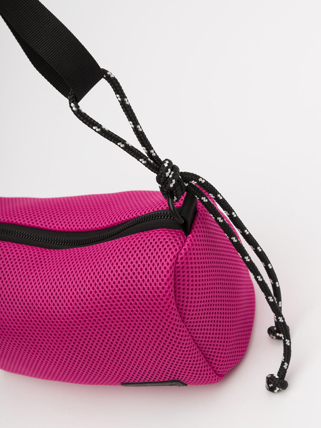 V84 43 18 Сумка женская