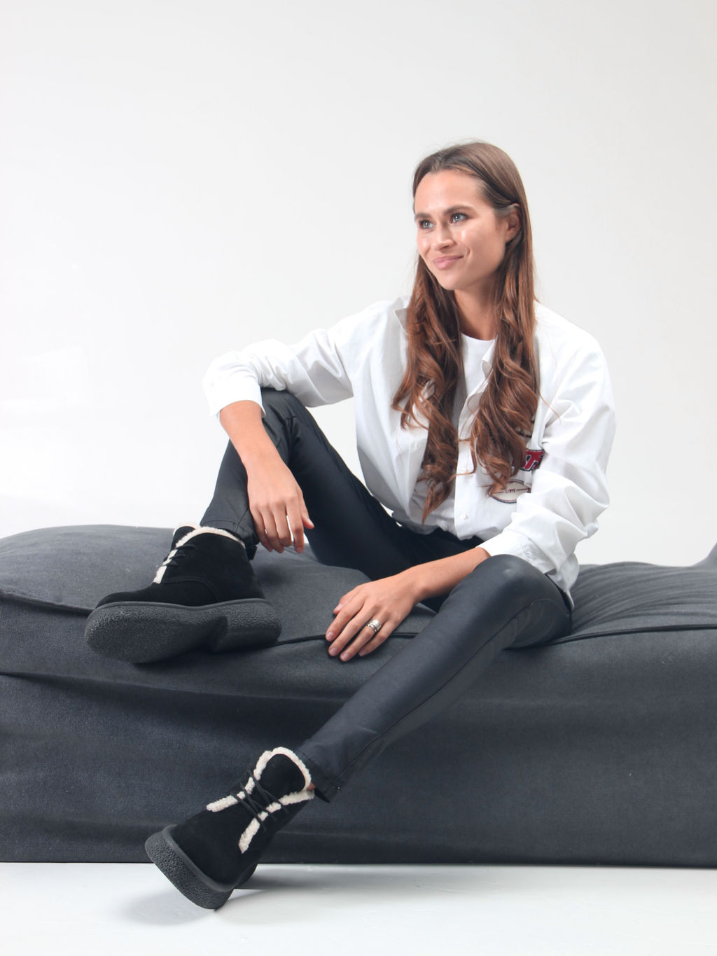 Ботинки 308.агатаbl. черный замша/Шерсть