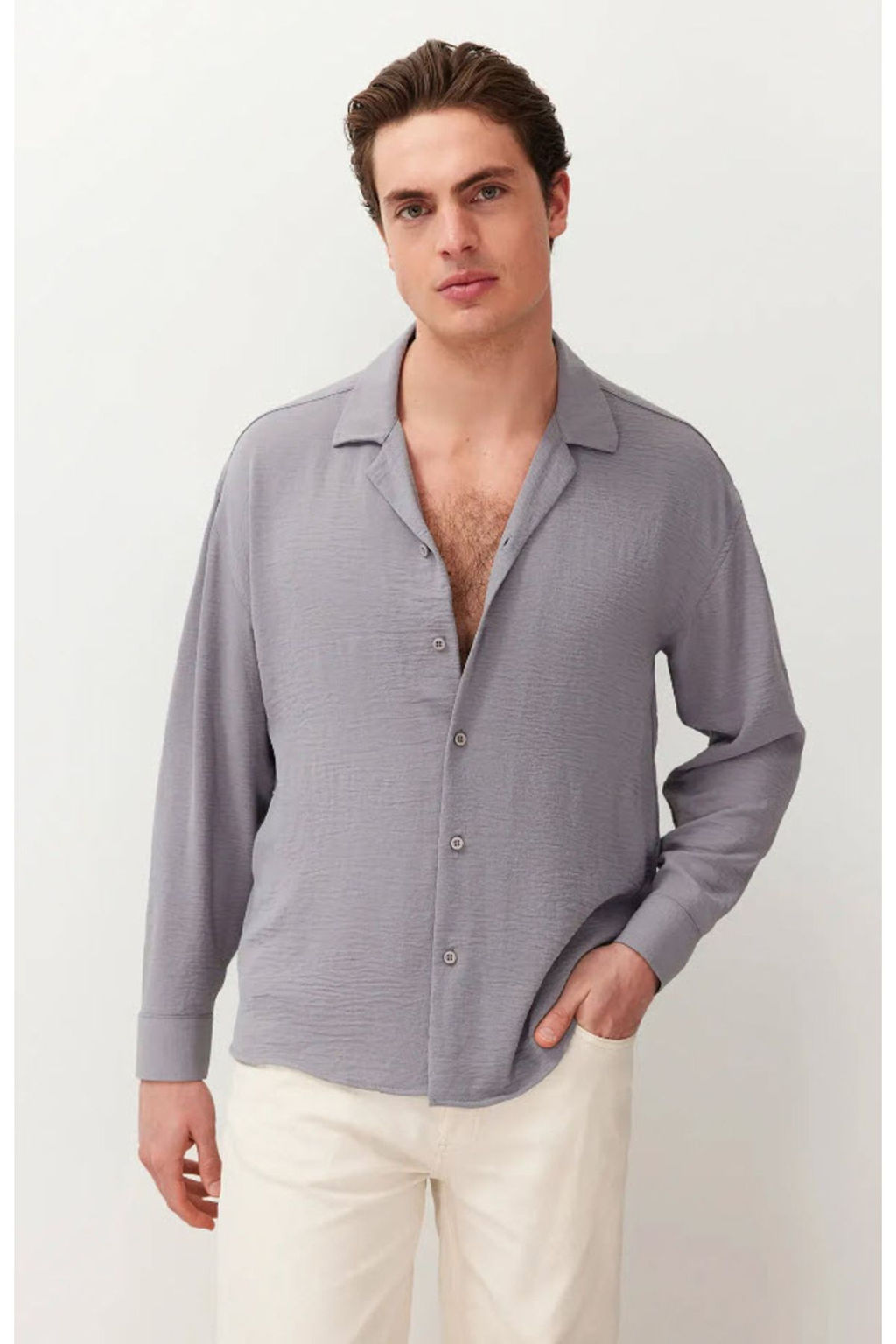 TRENDYOL MAN Beyaz Oversize Fit Apas Yaka Yazl?k Keten Gorunumlu Gomlek TMNSS23GO00053 - Trendyolmilla фото 69