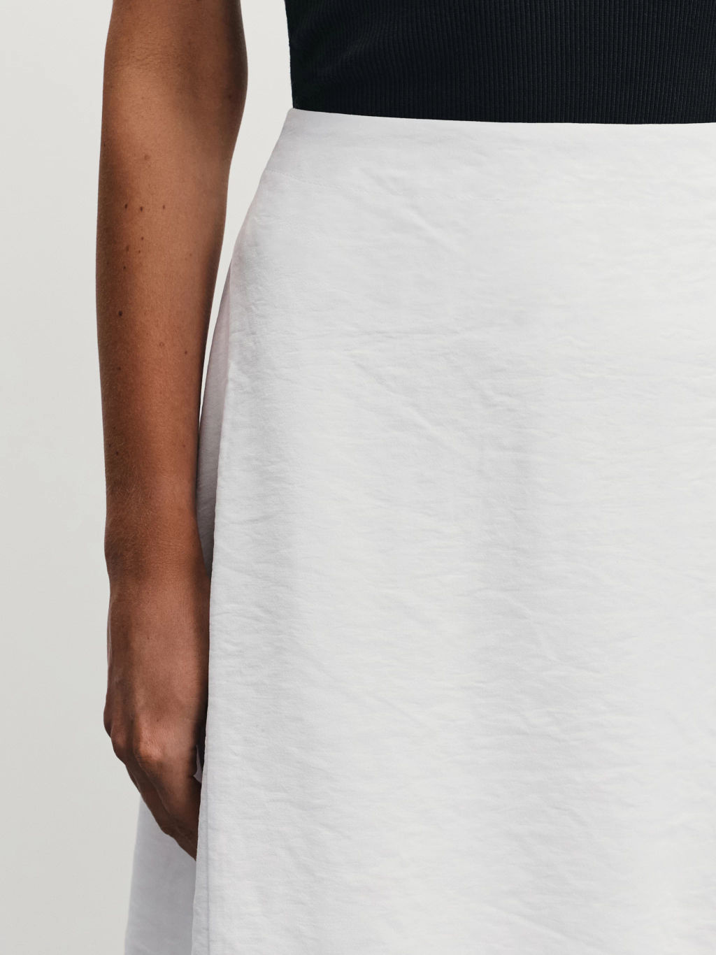 Юбка миди из вискозы с перфорацией / Zarina  фото 6