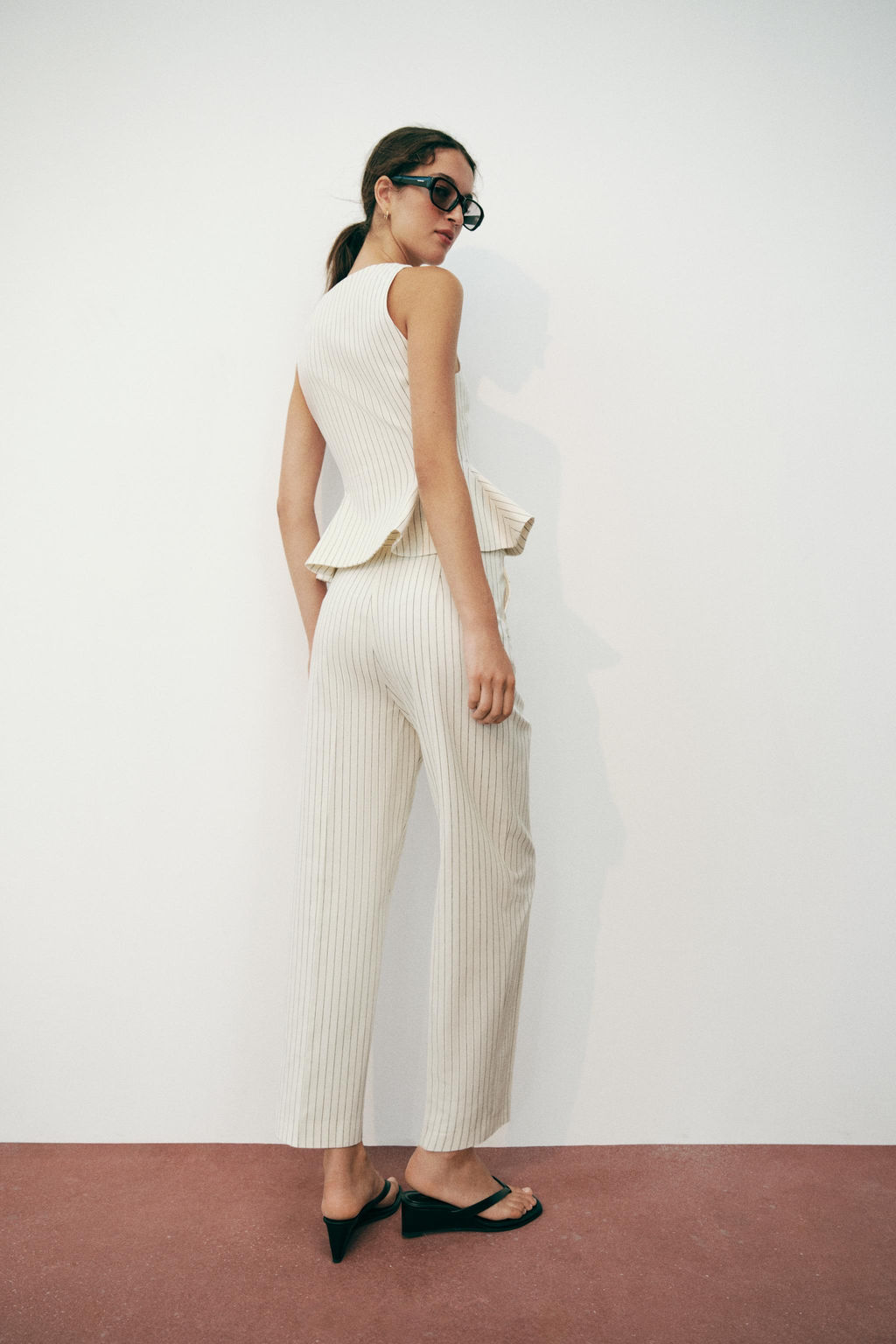 PANTAL?N RAYA DIPLOM?TICA / Crudo / Negro - Zara фото 4