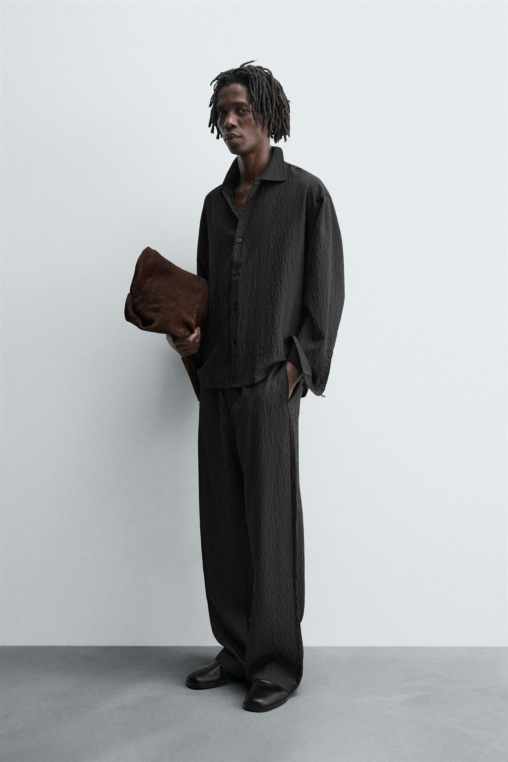 STRIPED FLOWING TROUSERS - Zara фото 4