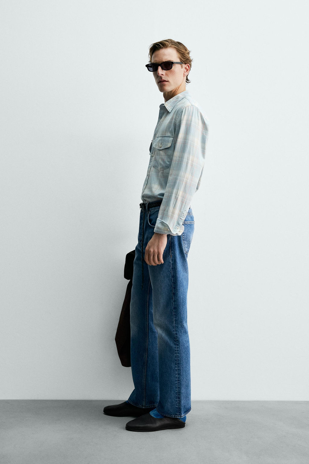 CAMISA DENIM LIGERO AARON LEVINE X ZARA / Azul claro  фото 4