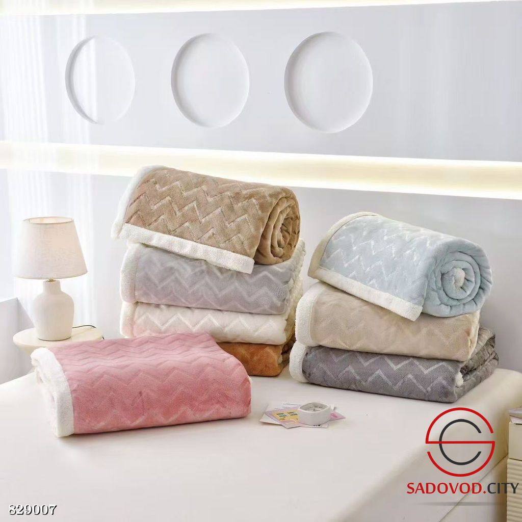 Плед из велсофта в подарочной упаковке