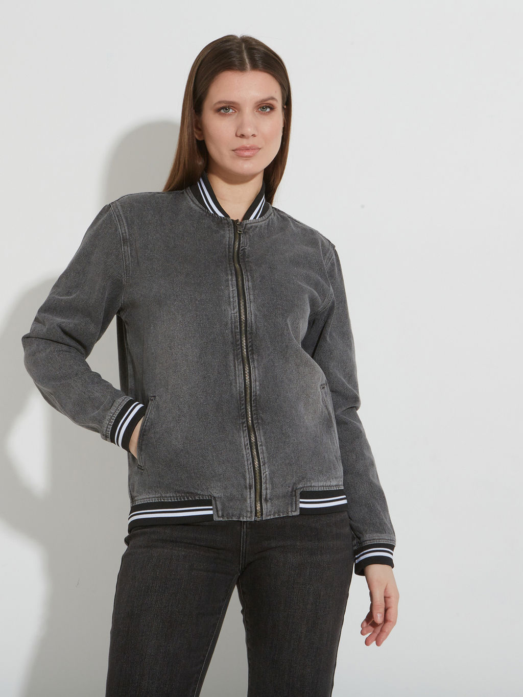 Женский Бомбер - Mossmore фото 33