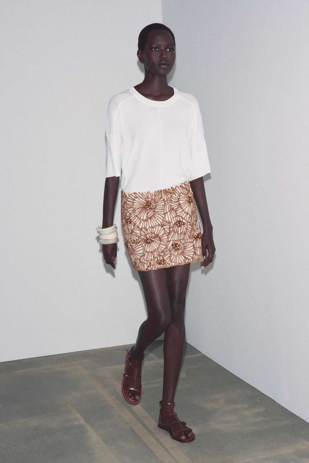 ZW COLLECTION FLORAL EMBROIDERY MINI SKIRT