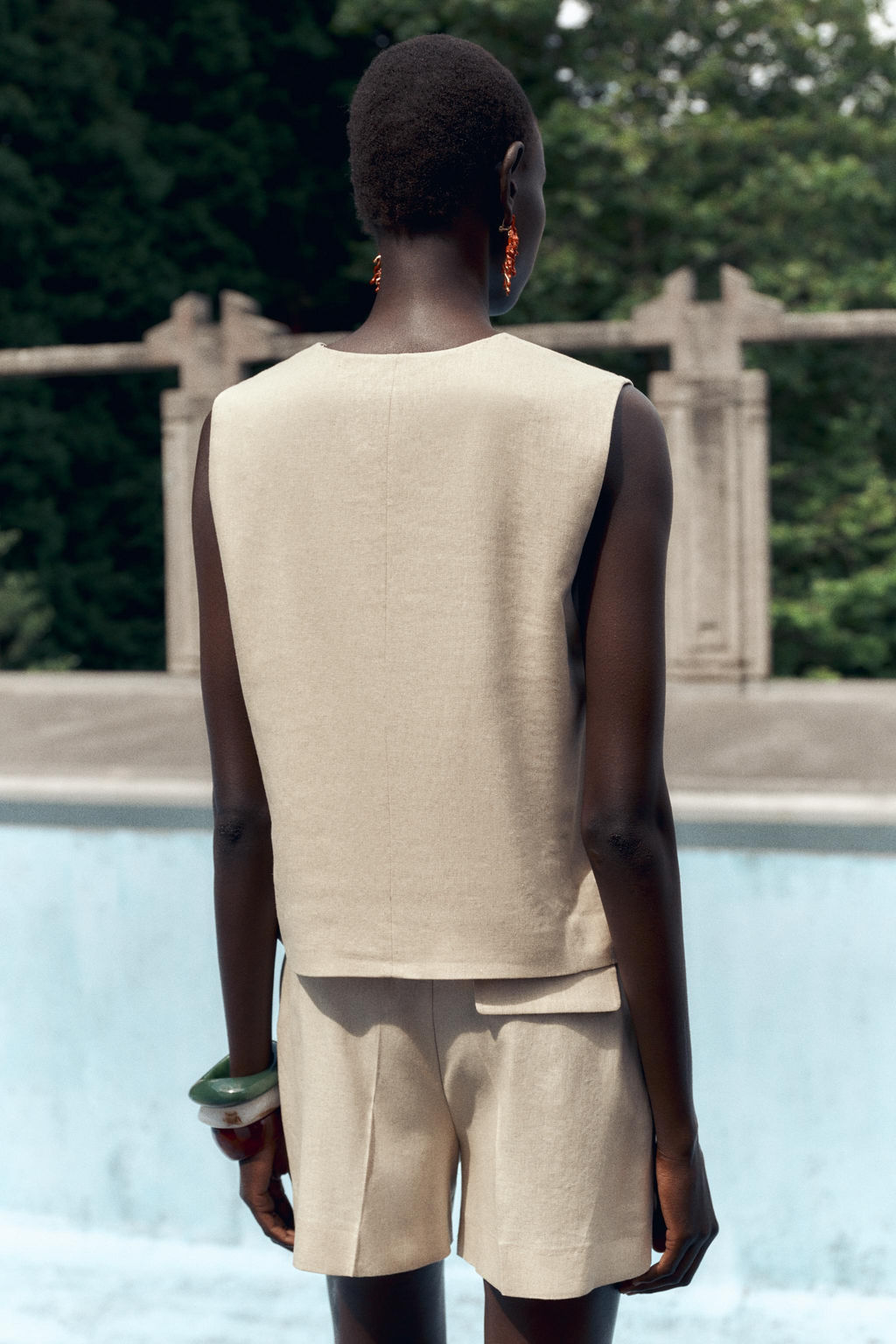 HIGH-WAIST LINEN BLEND BERMUDA SHORTS - Zara фото 5