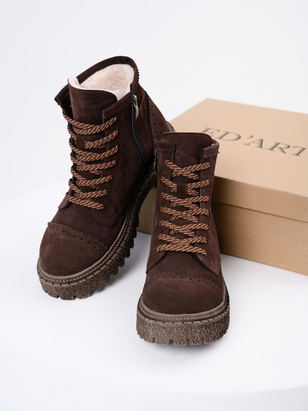 Ботинки 319.22511br.Коричневый замша/мех