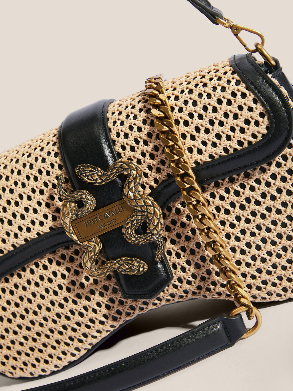 Женская сумка с ручкой JUST CAVALLI ICONIC SNAKES Артикул 4450741, темно-бежевый  фото 2