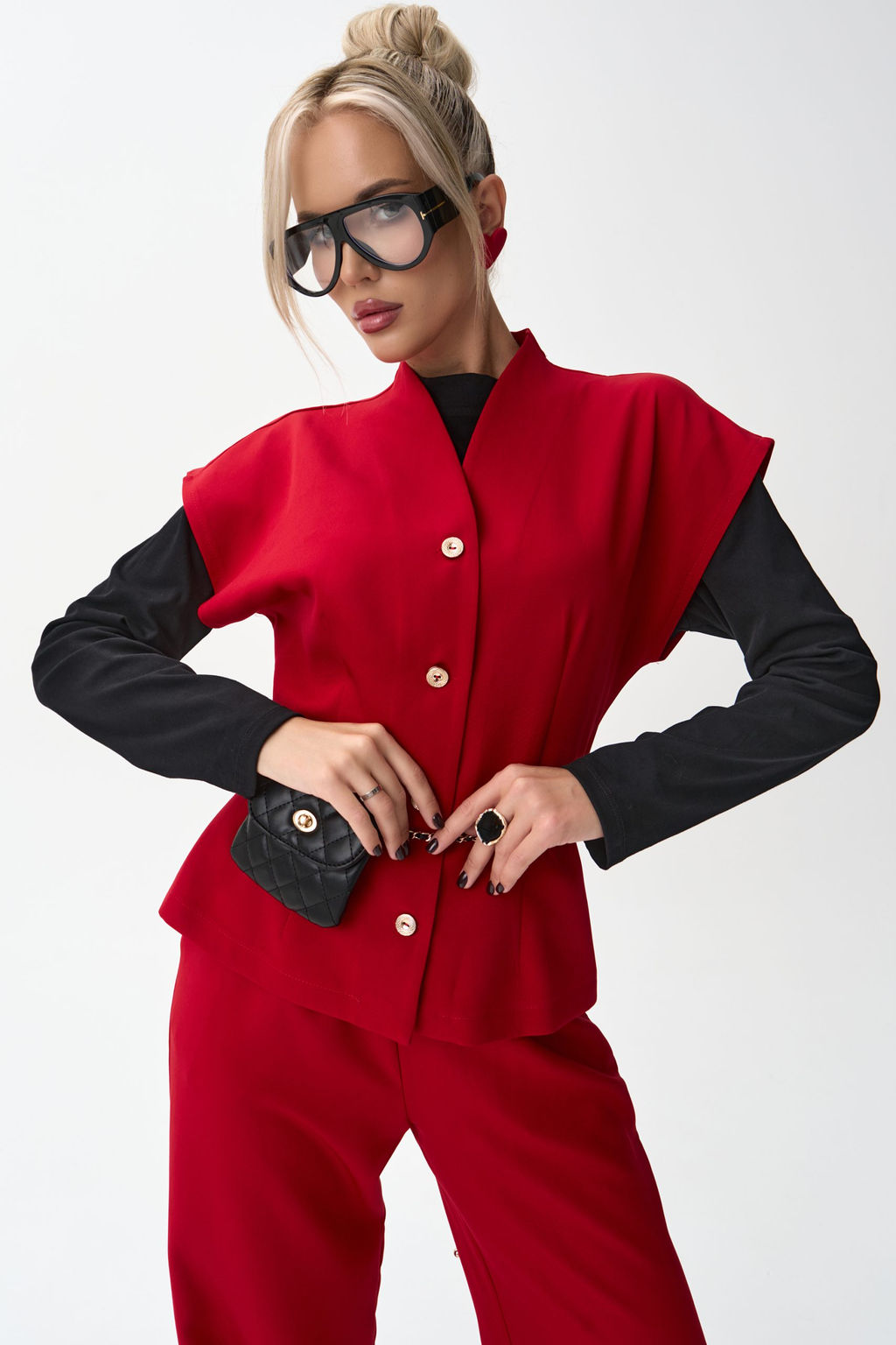 Жилет Джолин (красный) - Эльза фото 15