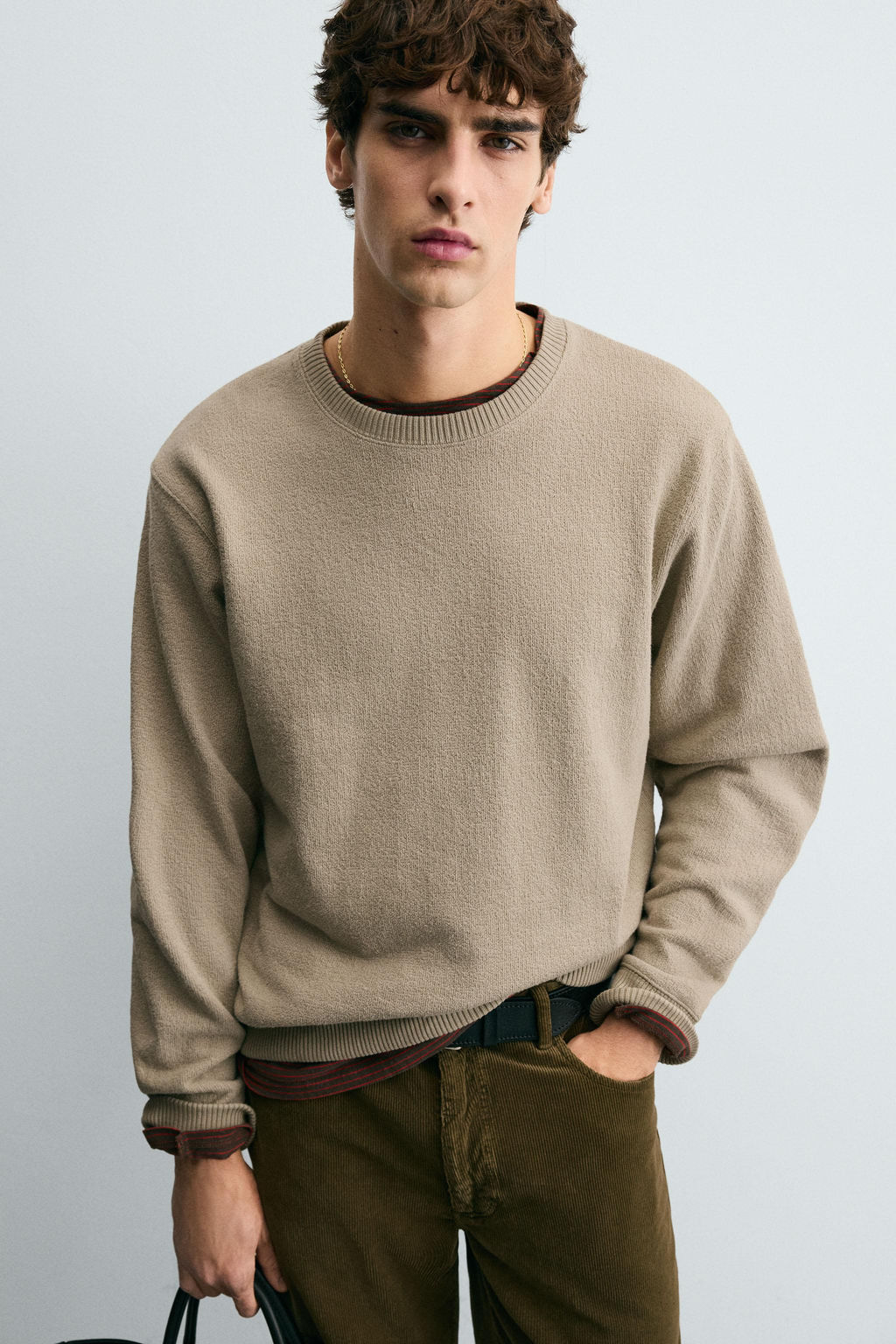 TEXTURED CREWNECK SWEATSHIRT - Zara фото 6