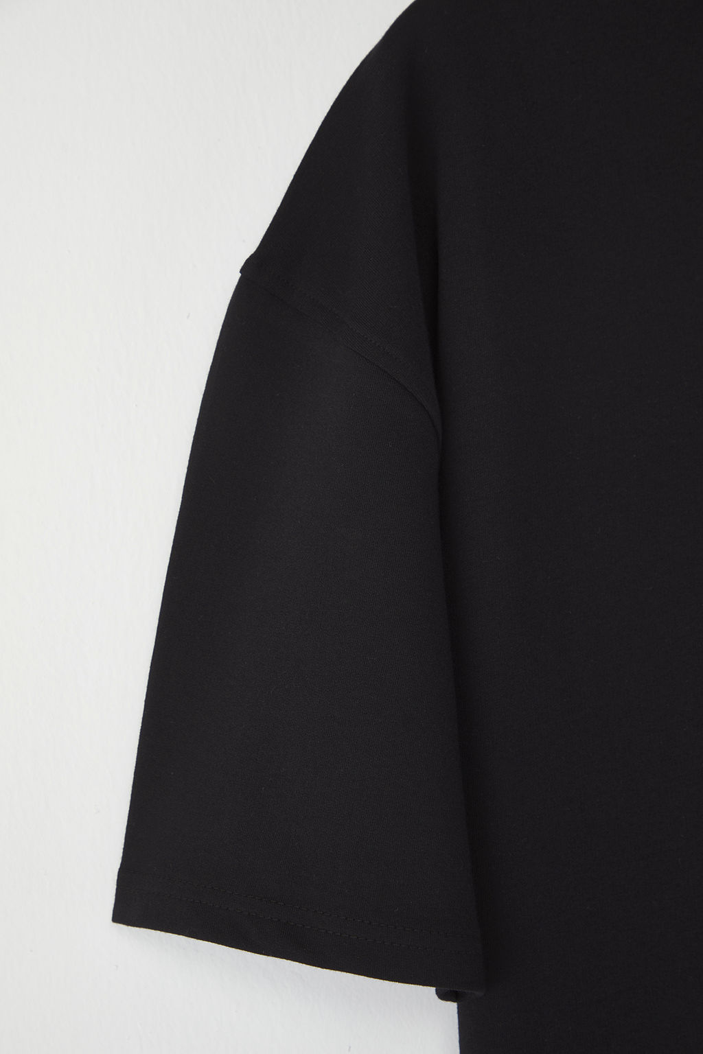 Siyah Oversize/Genis Kesim Pamuklu Kal?n Basic T-Shirt TEDSS25TS00005