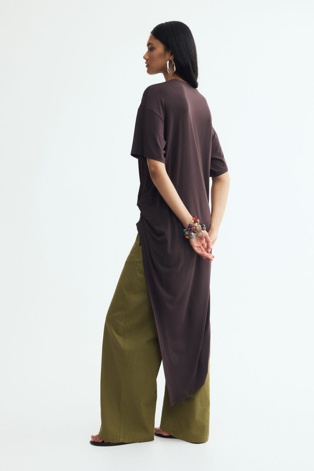 Top largo/corto con detalle girado - H&m фото 5