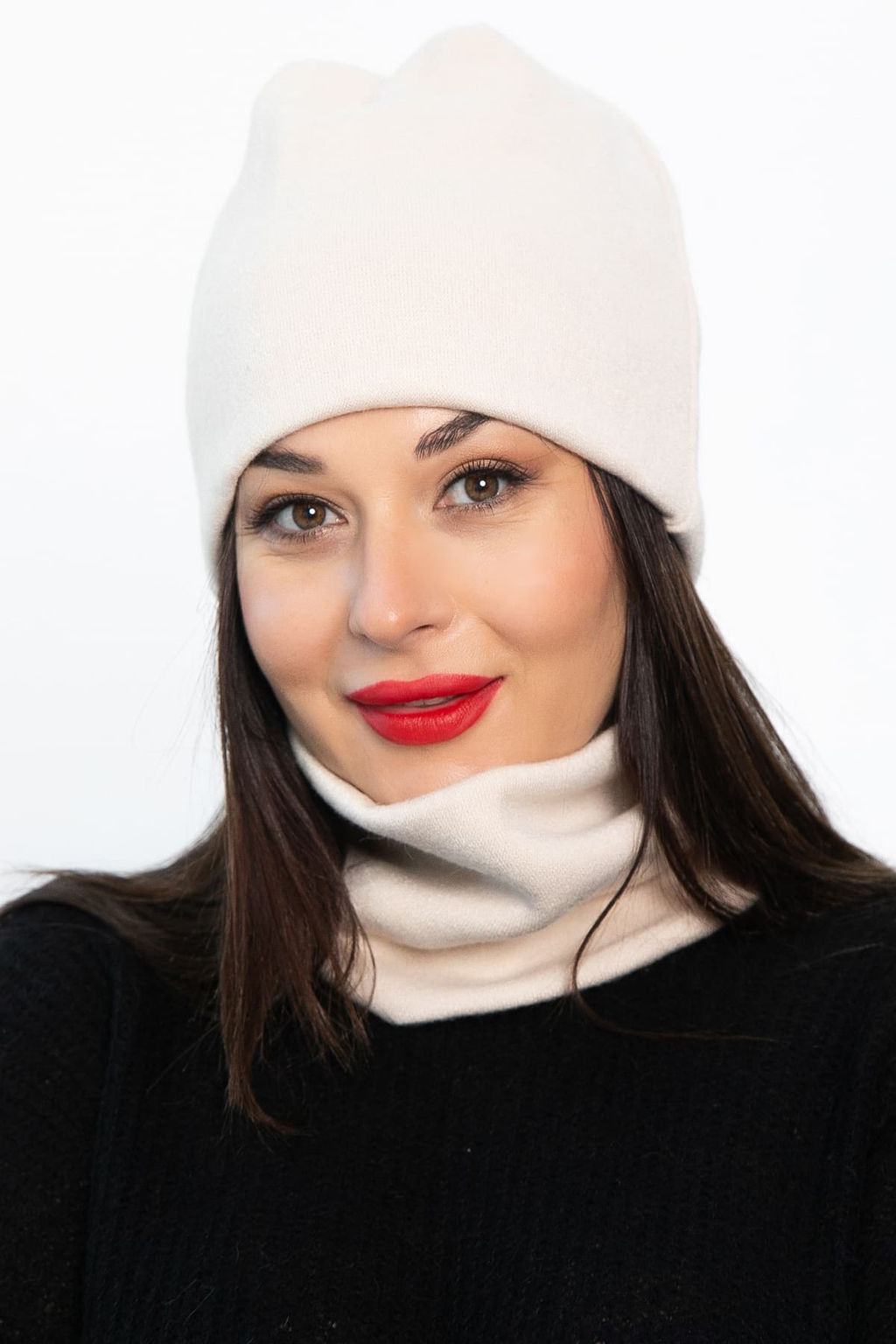 Комплект шапка шестиклинка и снуд (молочный) ШШС2-23М