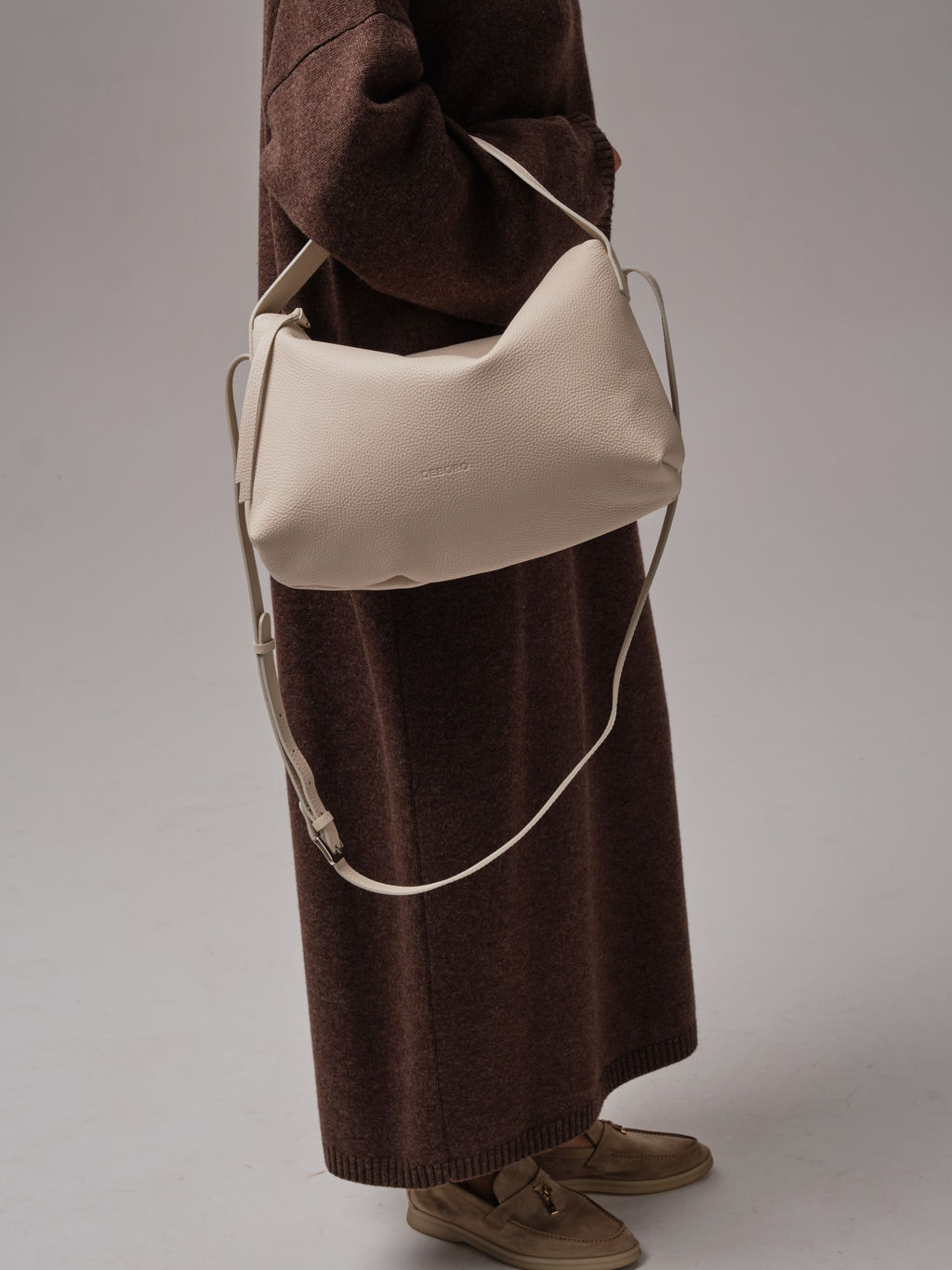 Кожаная сумка Deboro 30963 светлый крем